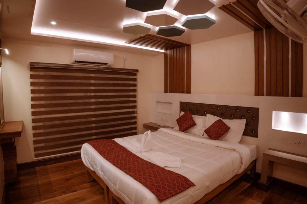 Hotel Cosy Premium Houseboats Alappuzha Exterior foto