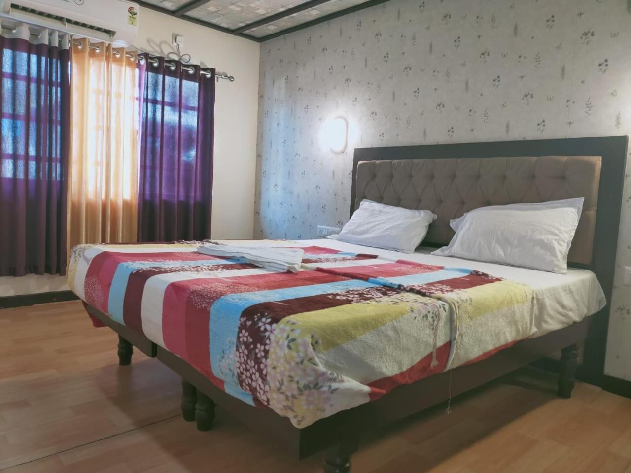 Hotel Cosy Premium Houseboats Alappuzha Exterior foto