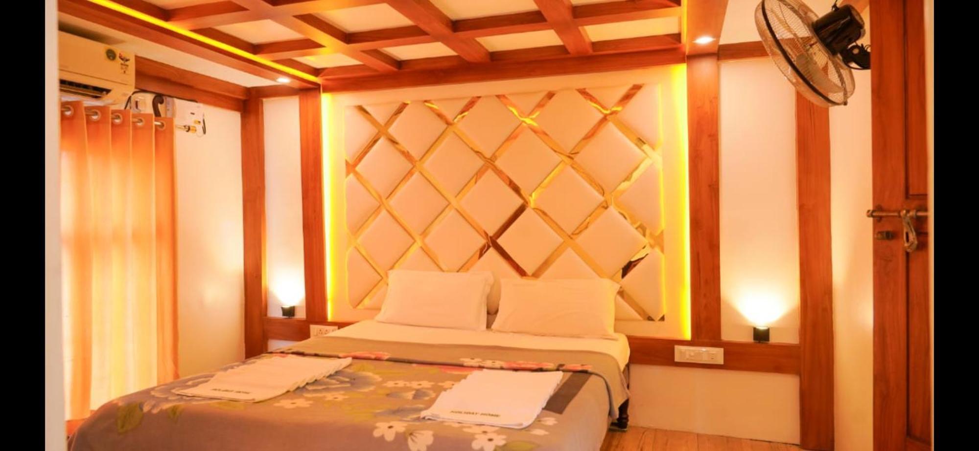 Hotel Cosy Premium Houseboats Alappuzha Exterior foto