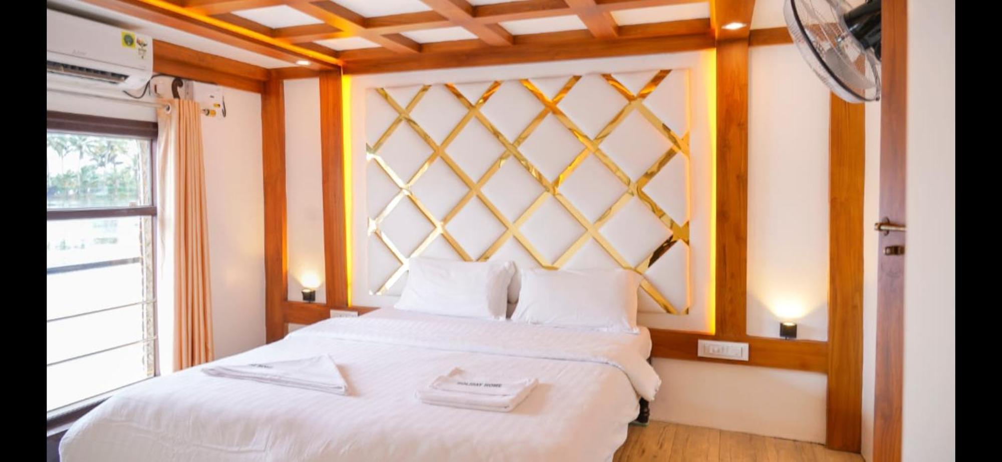 Hotel Cosy Premium Houseboats Alappuzha Exterior foto