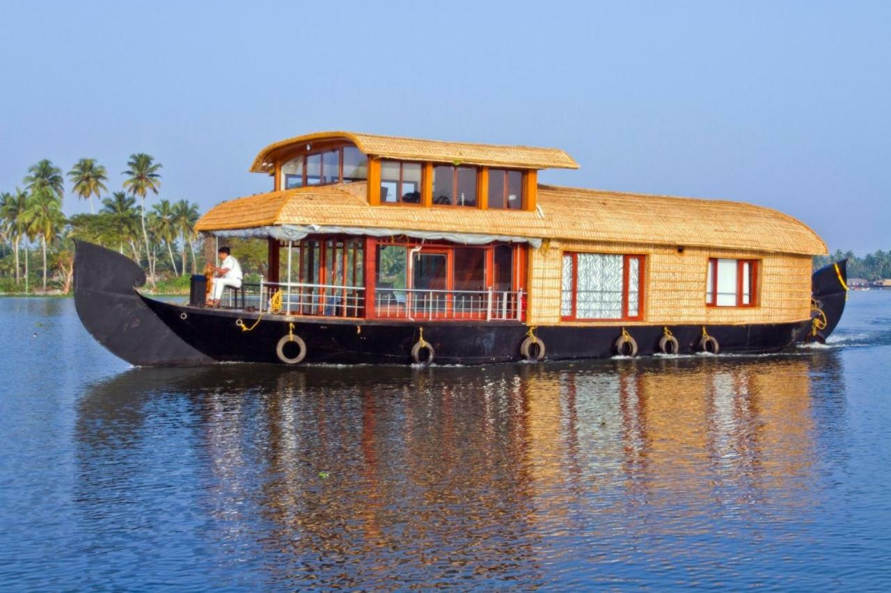 Hotel Cosy Premium Houseboats Alappuzha Exterior foto