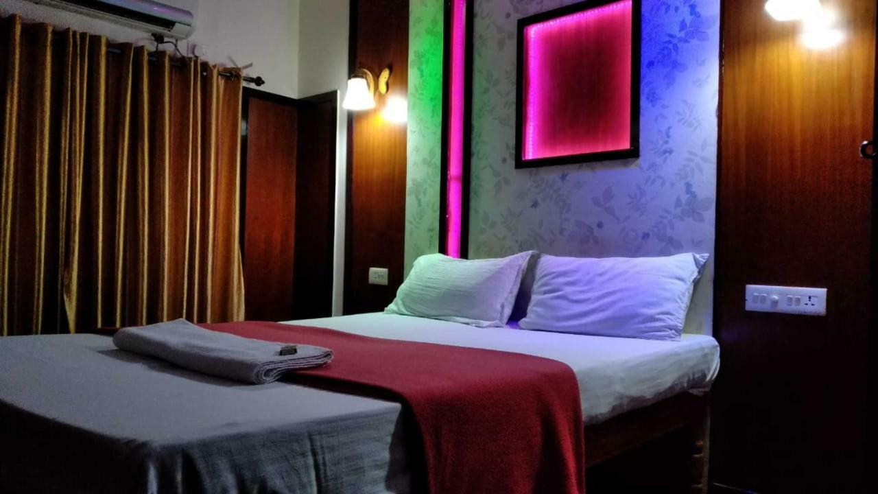 Hotel Cosy Premium Houseboats Alappuzha Exterior foto