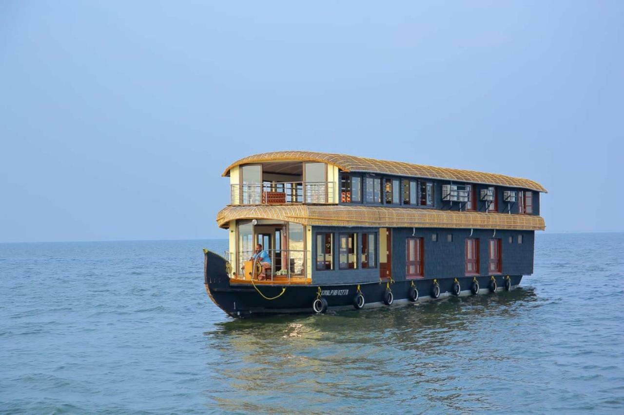 Hotel Cosy Premium Houseboats Alappuzha Exterior foto