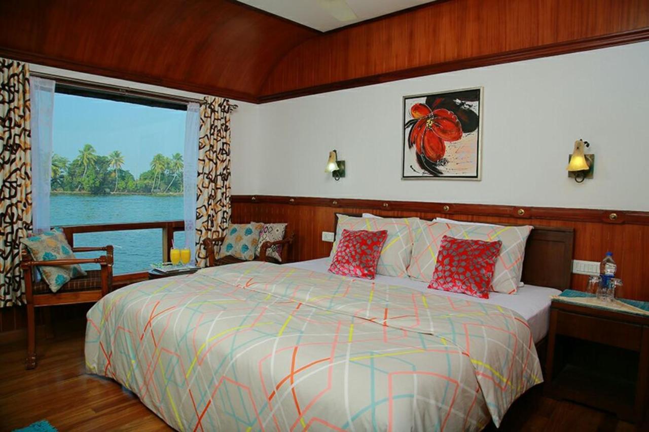 Hotel Cosy Premium Houseboats Alappuzha Exterior foto